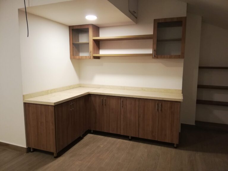 Remodelaciones de viviendas, apartamentos, oficinas y obra civil en Bogotá, Colombia. Cúbiko Arquitectura. Diseño de todo tipo de muebles, mobiliario, carpintería arquitectónica, Proyectos en el hogar, comercial y empresarial. Closets, Mobiliario para oficinas, Centros de entretenimiento, Puertas entamboradas y macizas, Decoración y manejo de maderas Contrachapadas. Asesoría en diseño y arquitectura interior, Presentación de planos técnicos, Mobiliario, Ebanistería, Remodelaciones, Renders. Diseñamos Espacios comerciales para Locales, Vivienda, Oficinas. Obras civiles, Reparaciones locativas, Fabricación y montaje de estructuras metálicas, Fabricación y montaje de divisiones para oficinas en vidrio y acero inoxidable, Mobiliario en acero inox, Mobiliario y superficies en resina acrilica corian. Diseño de muebles y mobiliario para Sector educativo y Sector salud. Impermeabilizaciones.